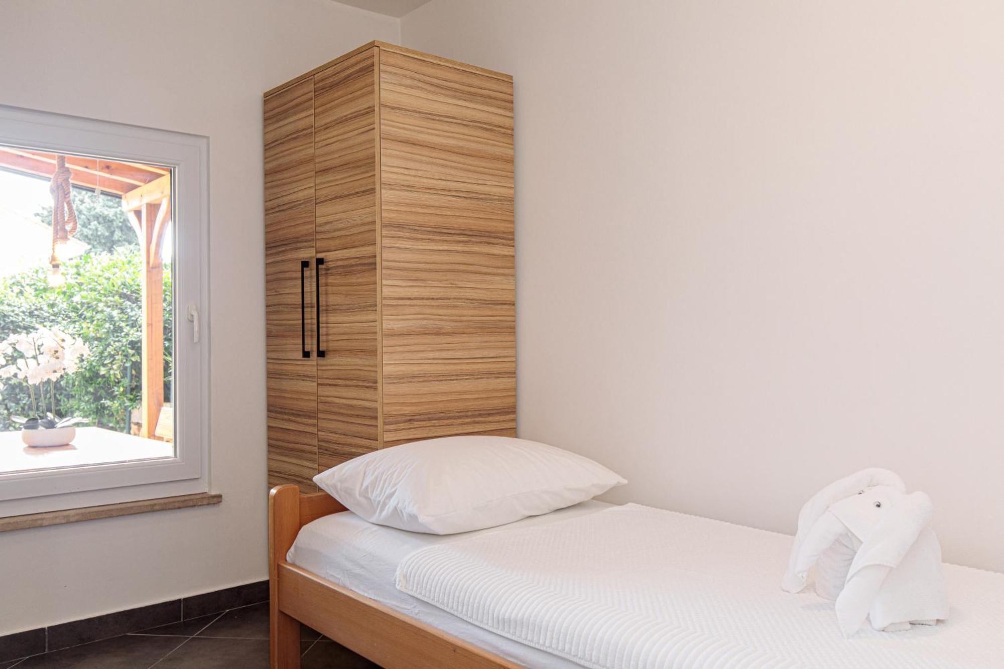 Apartments Tm Krk Town Exterior foto