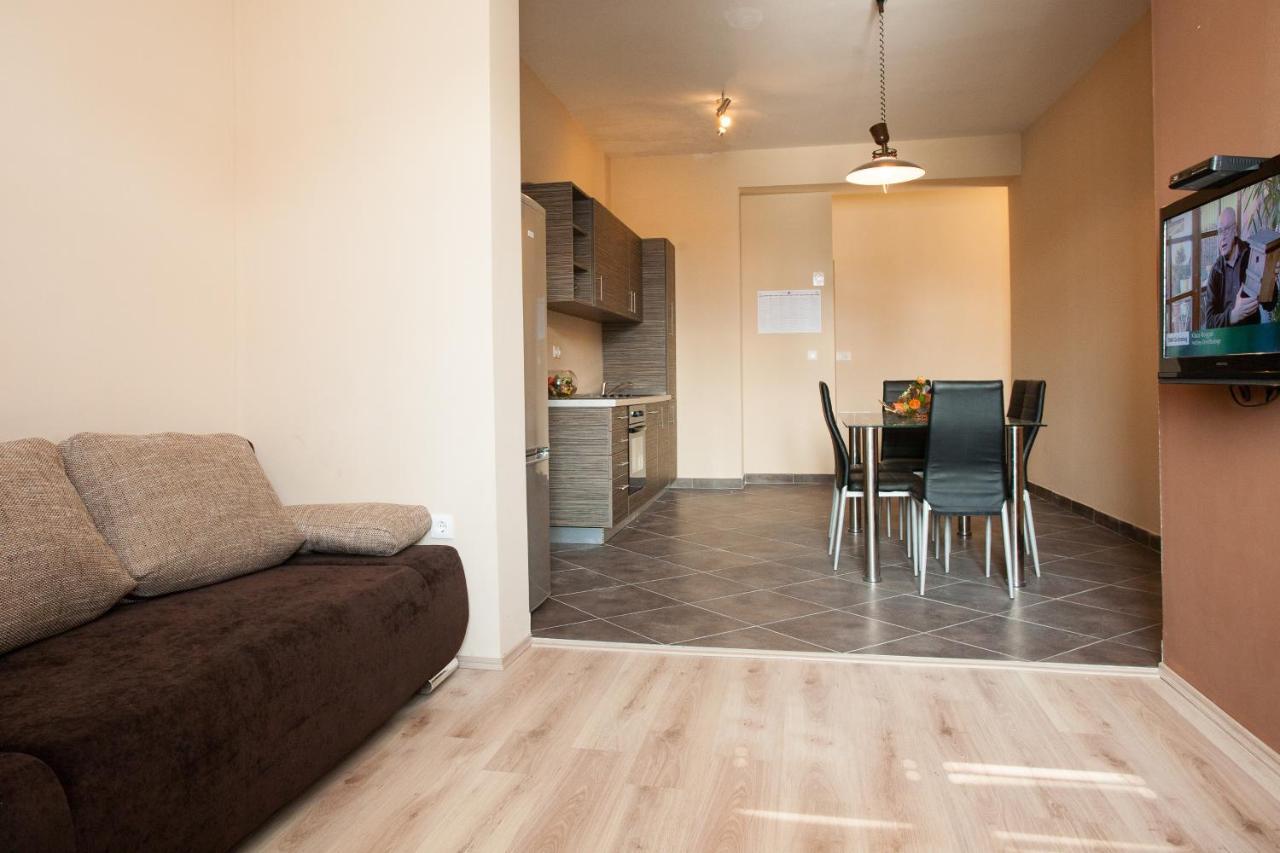 Apartments Tm Krk Town Exterior foto